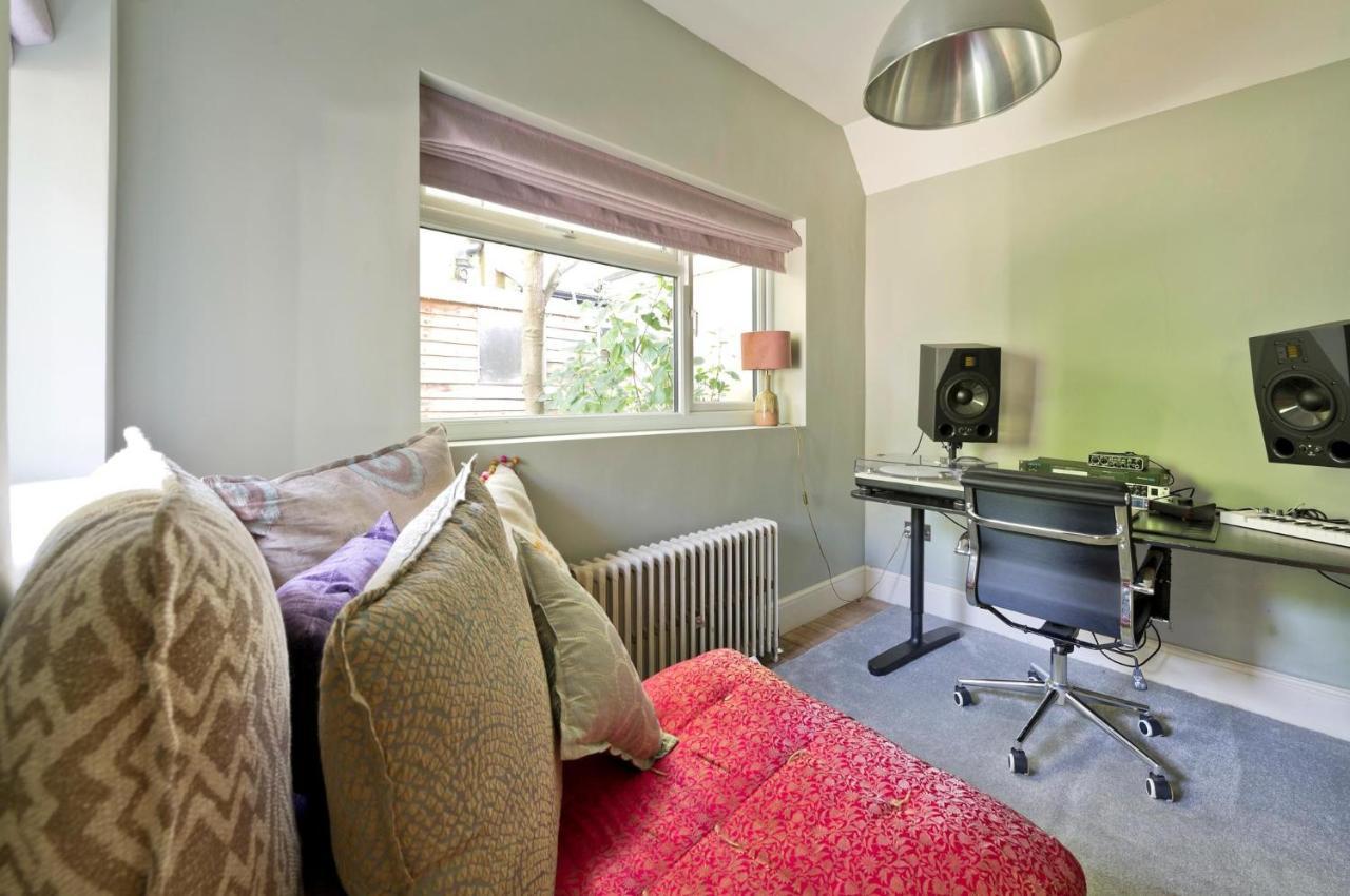 Villa 3 Bed House In Fulham London Exterior foto